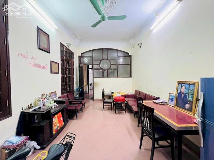 Hình ảnh Bán nhà Mặt ngõ Ô tô, Kinh doanh đỉnh - Ngõ 409 Kim Mã 96m2/ 5Tầng/ MT 5.6m 36 Tỷ,ngõ thông - LH 0987881444 1