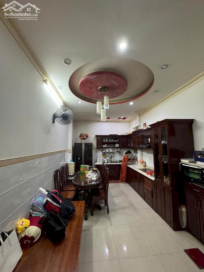 Hình ảnh Siêu phẩm! Ngay Ngã Tư Bảy Hiền - 59m2 - 4 tầng BTCT - Chỉ nhỉnh 7 tỷ 2