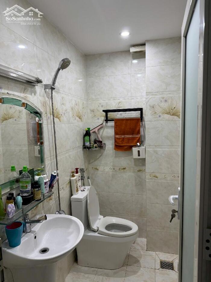 Hình ảnh Siêu phẩm! Ngay Ngã Tư Bảy Hiền - 59m2 - 4 tầng BTCT - Chỉ nhỉnh 7 tỷ 7