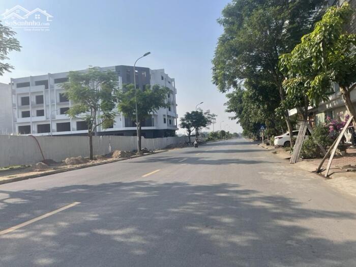 Hình ảnh Giá rẻ nhất khu - Shophouse Metropolitan Trâu Quỳ, chỉ 13,5 tỷ 5 tầng 67,5m2, bàn giao thô, sổ đỏ chính chủ 5