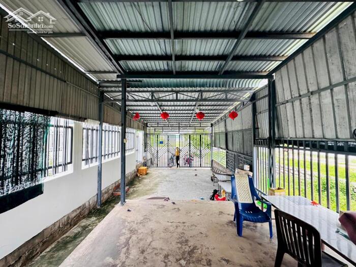 Hình ảnh Bán Gấp Nhà Phường LaGi Gần Biển 5x60 Nguyễn Chí Thanh Rẻ Hơn Thị Trường 60% 4