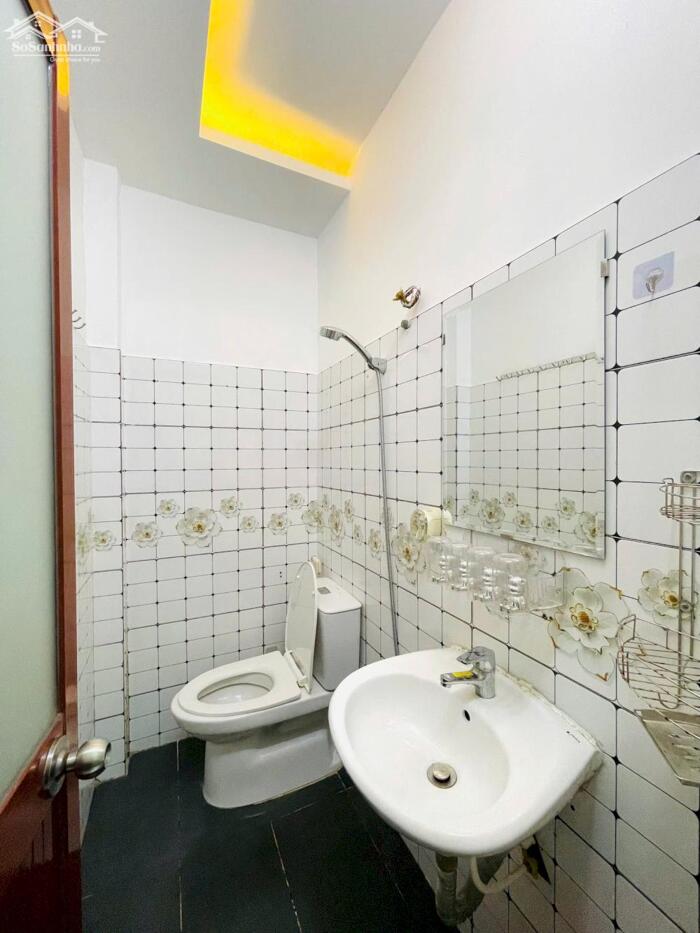 Hình ảnh Bán nhà ( 3 x 7m) đường số 8 phường 11 gò vấp ( 3 TỶ 650) 6