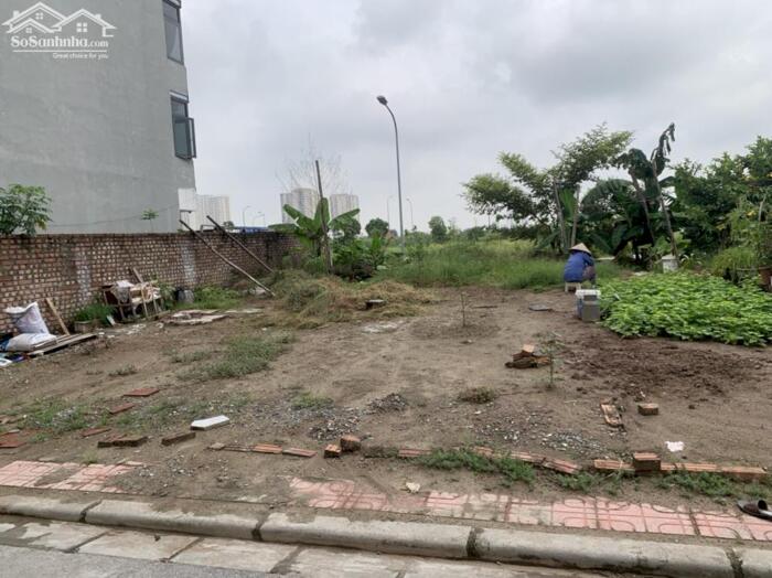 Hình ảnh Bán 98,2m đất tổ 12 Thạch Bàn, đường ô tô tránh rất phù hợp xây văn phòng, trụ sở công ty 0