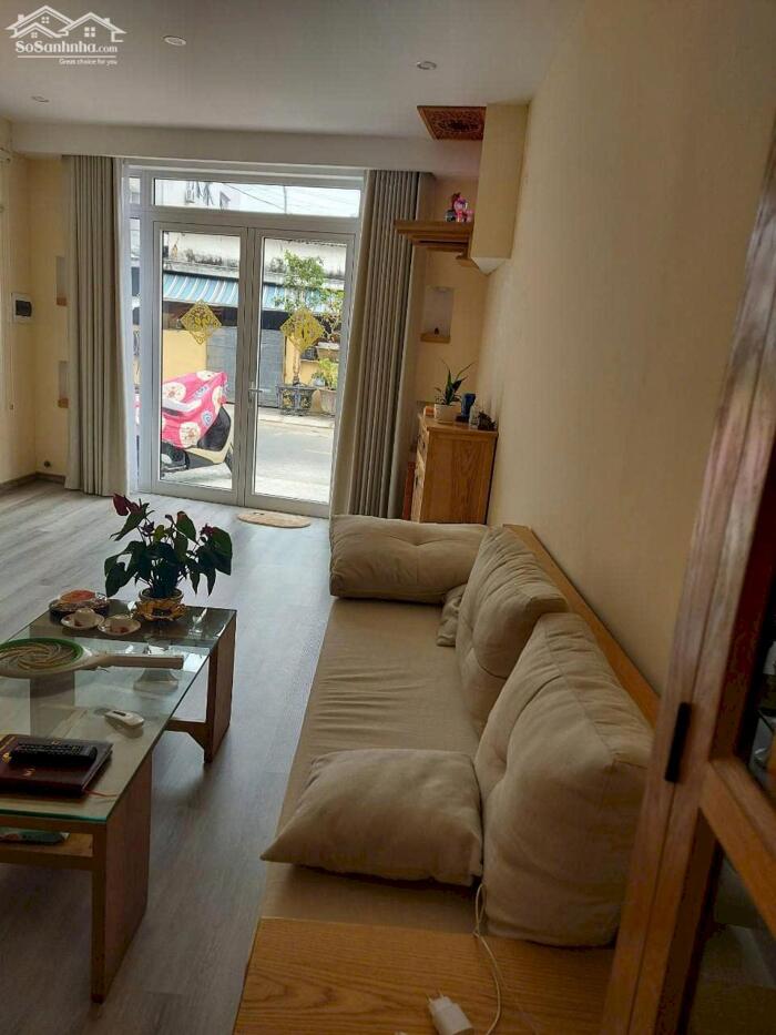 Hình ảnh Cho thuê nhà đẹp nguyên căn C4 mặt tiền Mỹ Khê đi bộ 5 phút ra Biển, Cầu Rồng. Sơn Trà 2