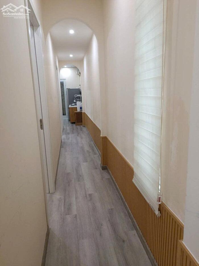 Hình ảnh Cho thuê nhà đẹp nguyên căn C4 mặt tiền Mỹ Khê đi bộ 5 phút ra Biển, Cầu Rồng. Sơn Trà 6