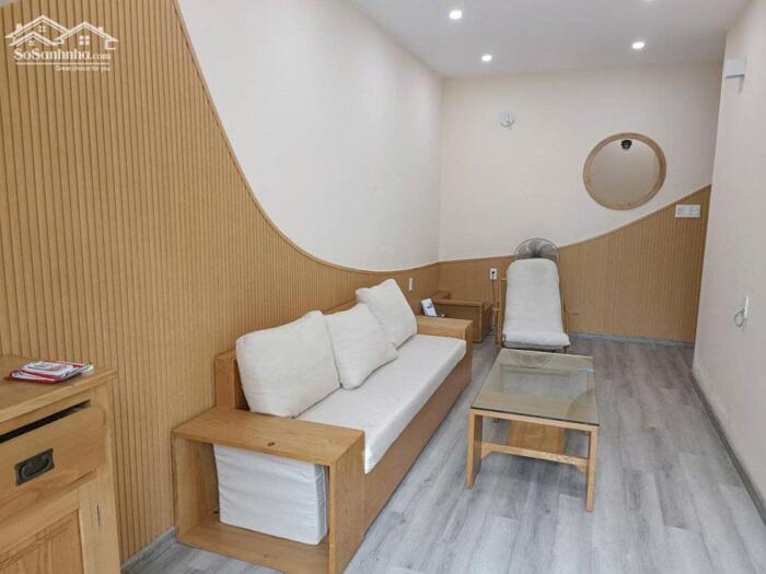 Hình ảnh Cho thuê nhà đẹp nguyên căn C4 mặt tiền Mỹ Khê đi bộ 5 phút ra Biển, Cầu Rồng. Sơn Trà 4