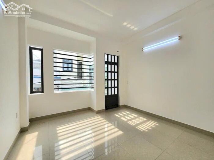 Hình ảnh Bán nhà mới 3 tầng xe hơi, 52m2, Bùi Tư Toàn, Bình tân, giáp Kinh Dương Vương, chỉ 5.7 tỷ 4