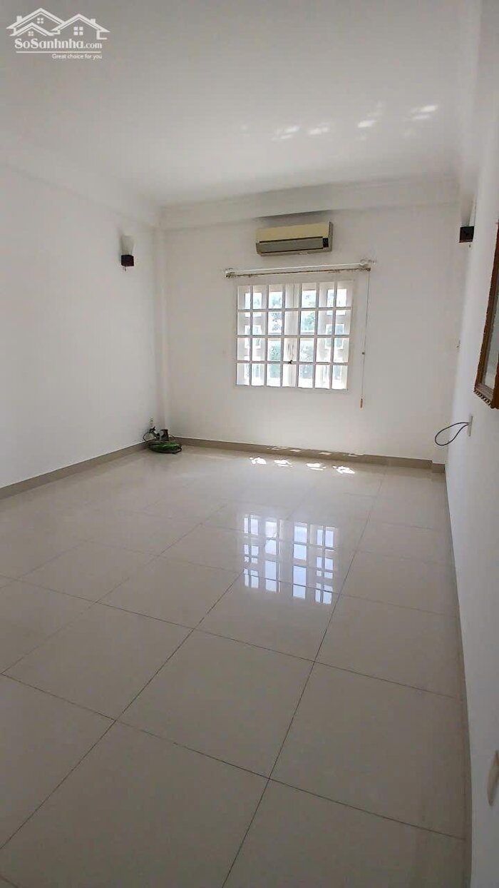 Hình ảnh Cho thuê nhà mặt tiền kinh doanh buôn bán Nguyễn Oanh. Ngay chợ Căn Cứ 8