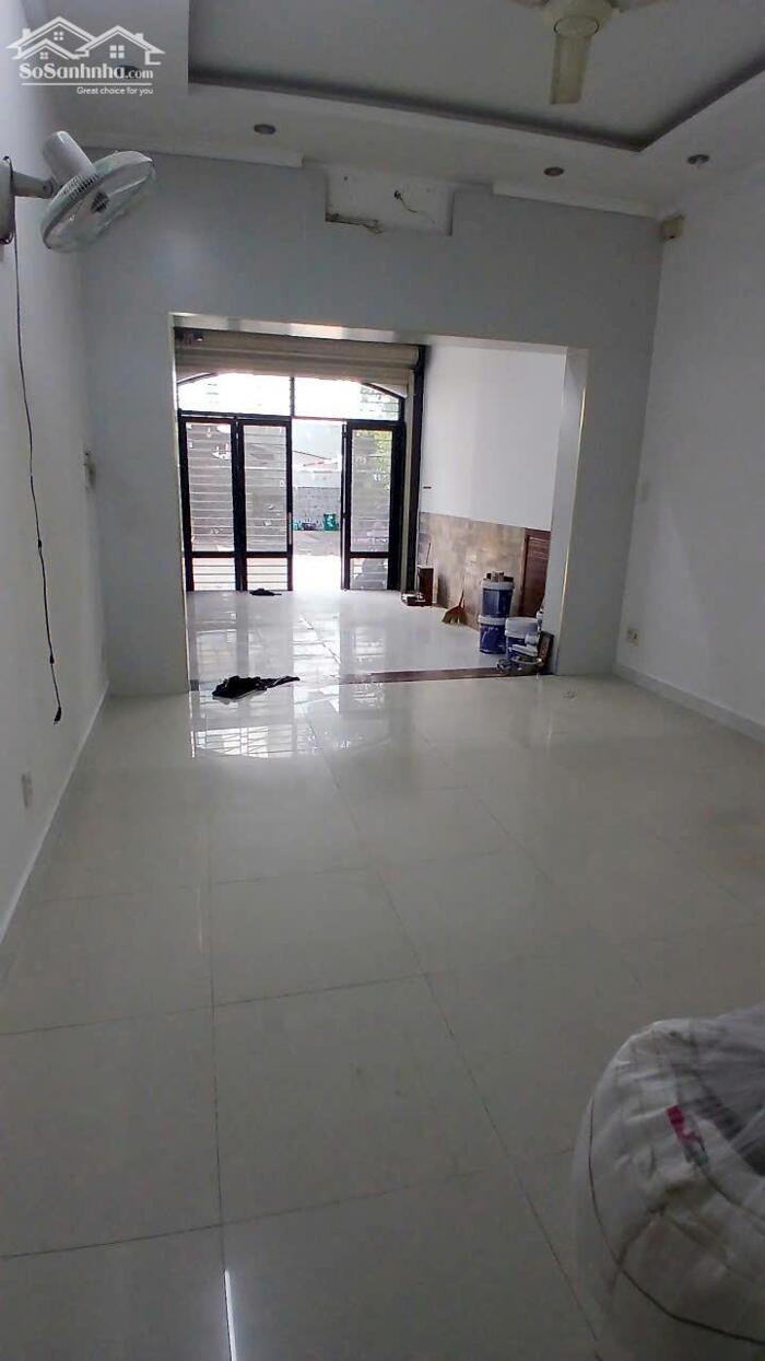 Hình ảnh Cho thuê nhà mặt tiền kinh doanh buôn bán Nguyễn Oanh. Ngay chợ Căn Cứ 2