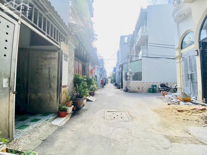 Hình ảnh SIÊU PHẨM NHÀ MỚI 100% - FULL NỘI THẤT CAO CẤP Ngay Emart 2, hẻm nhựa 5m, ô tô vào tận nhà 4