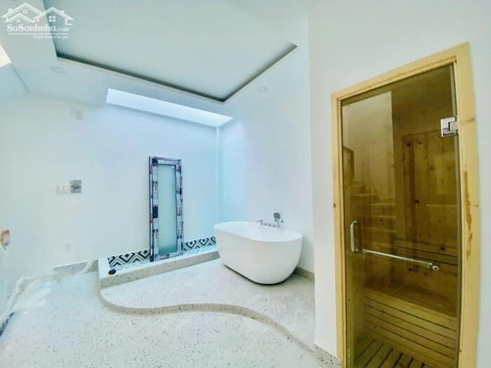 Hình ảnh SIÊU PHẨM NHÀ MỚI 100% - FULL NỘI THẤT CAO CẤP Ngay Emart 2, hẻm nhựa 5m, ô tô vào tận nhà 2