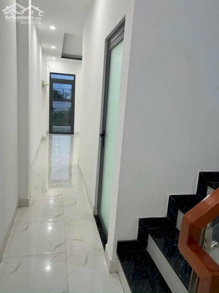 Hình ảnh BÁN NHÀ 2 TẦNG NGAY NGÃ TƯ TRUNG CHÁNH BÀ ĐIỂM, CHỢ BÚA SIÊU THỊ NHỘN NHỊP 3