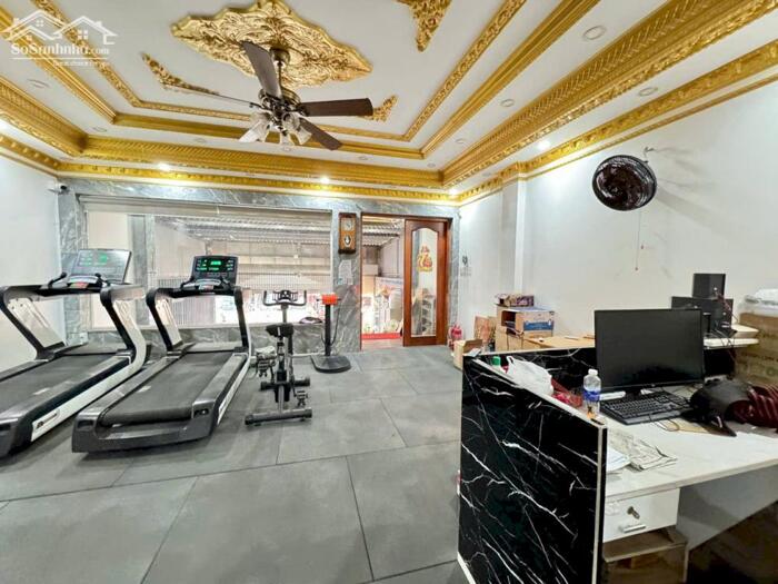 Hình ảnh Giảm 3 TỶ còn 27 TỶ đường 16m Nguyễn Kiệm 127m2 ngang 6.5m 6 lầu T.máy ngay BV 175. 4