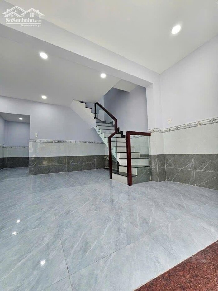 Hình ảnh Nhà mới 38.7m2 - Giá 3.79 tỷ - 2 tầng - 2PN - Hẻm Huỳnh Tấn Phát, Q7 1