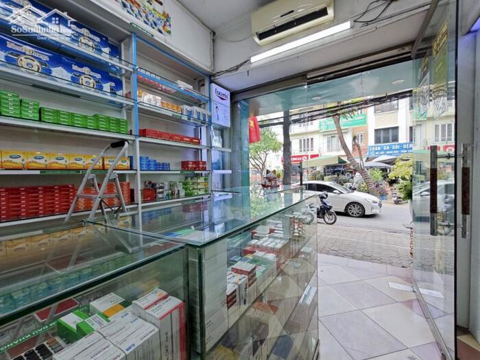 Hình ảnh Bán Nhà Mặt Phố Quận Ba Đình 55m2-5T Vỉa Hè 5m VỪA Ở VỪA K/DOANH 18 Tỷ Hoàng Hoa Thám. 2