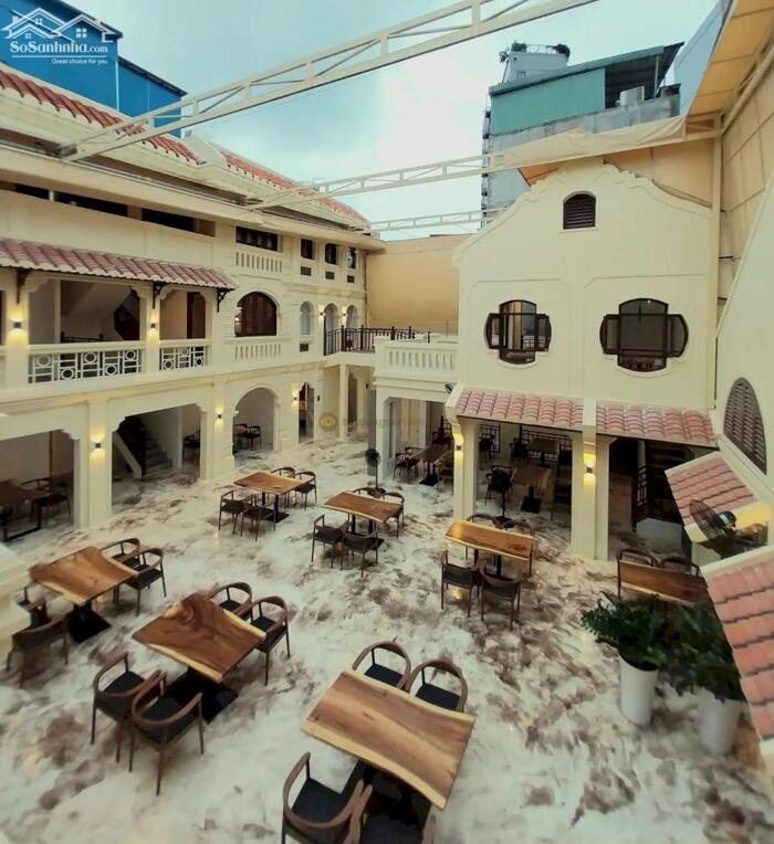 Hình ảnh Bán Nhà Mặt Tiền Xuân Thủy DT:342m2 (17mx18m) HĐT:100 Triệu/Tháng-Giá 61 Tỷ 3