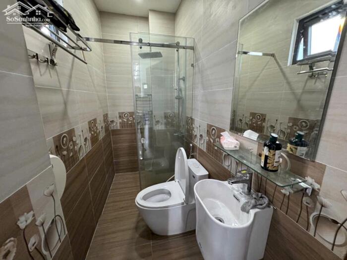 Hình ảnh Cho thuê căn góc siêu đẹp, mặt tiền sầm uất, kd đa ngành, dễ nhận dạng thương hiệu lớn 18