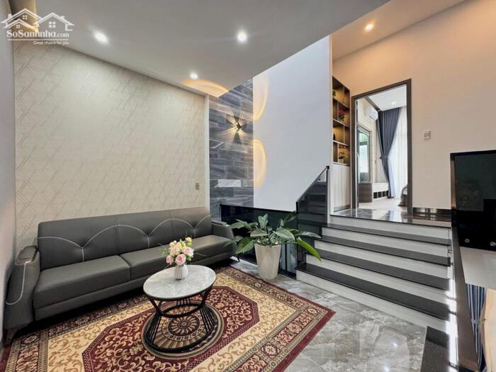 Hình ảnh Chính chủ gửi bán nhà 3 tầng MT Hoà Minh 15 ,P Hoà khánh.Đà Nẵng 4