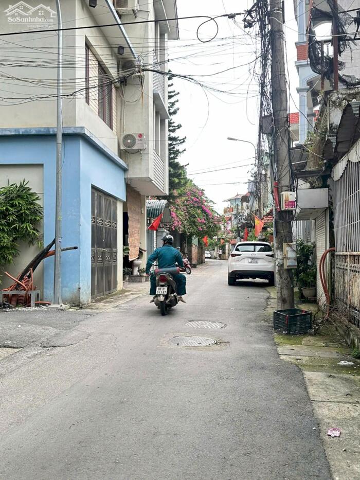 Hình ảnh Bán nhà 3 tầng Đống Đa, Vĩnh Yên. Giá chỉ 2,x tỷ 5