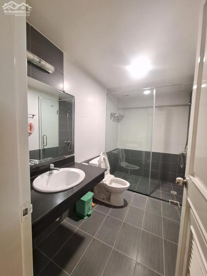 Hình ảnh For Rent 3-Bed Apartment at H-Tower, No. 197 Văn Cao Street, Hai Phong City 7