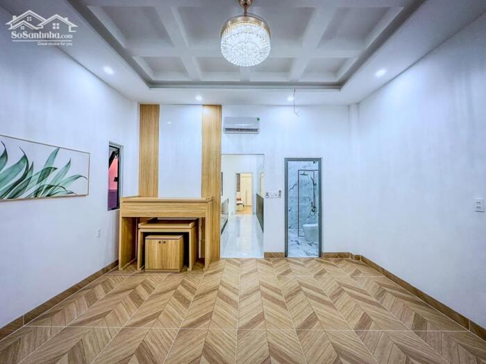 Hình ảnh BÁN NHÀ 3 TẦNG (có phòng Master xịn xò) SỐ 35 ĐƯỜNG D13, KDC HỒNG LOAN 12