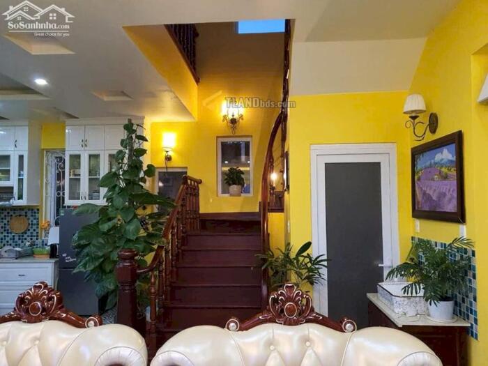 Hình ảnh Villa Đà Lạt, Đậm nét hoàng gia, cổ điển, hoài niệm Đà Lạt xưa 4