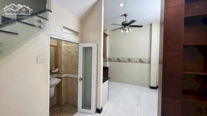 Hình ảnh Nhà mặt tiền đường số 1 phường 11 , Gò Vấp ( 9 tỷ 3) 1