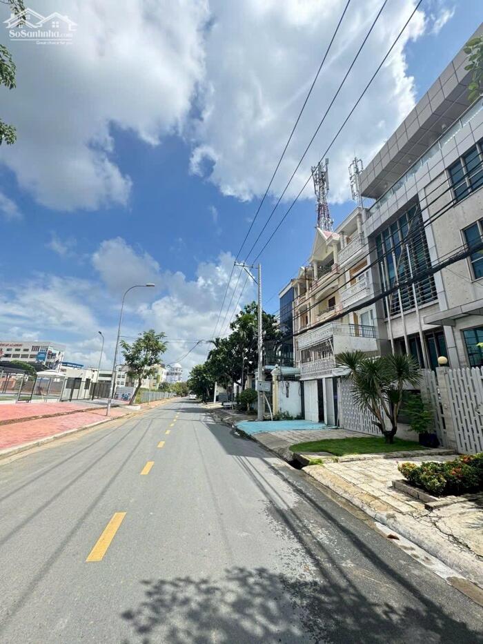 Hình ảnh Bán Đất Mặt Tiền Giang Văn Minh-Ngay Ga Metro,An Phú,Q2 DT:90m2(4,5mx20m)-Giá 24 Tỷ TL 1