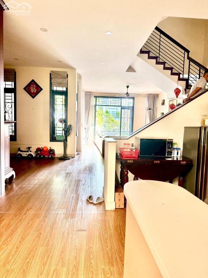 Hình ảnh Bán Biệt Thự Hầm 3 Tầng 160m2(8m x20m) An Phú-An Khánh,Quận 2,Giá 40 Tỷ TL 3