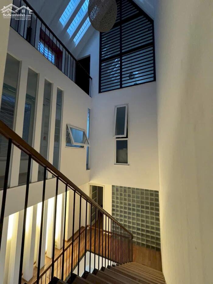 Hình ảnh VỊ TRÍ HIẾM-Mặt ngõ Ô tô Phố Linh Lang 79m/5Tầng/ MT 4.4m 31.8 Tỷ, Cách Phố 10m, Kinh doanh - LH 0987881444 4