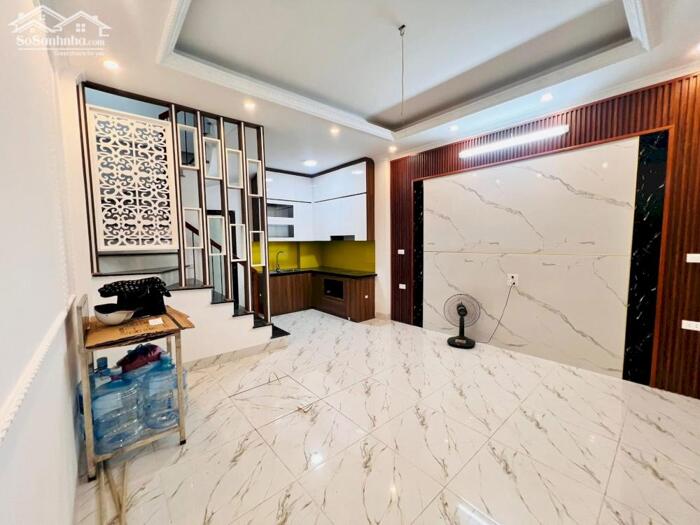 Hình ảnh Bán Nhà Ngõ 88 Nguyễn Lam, Long Biên 5T, 33m2 chỉ 5,7 tỷ 2