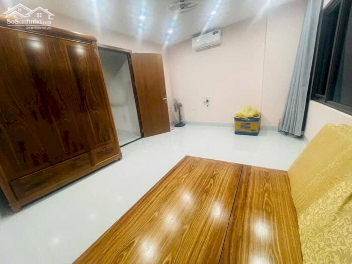 Hình ảnh Cần Bán Nhà Mai Phúc, Long Biên 5T, 31m2 giá 5,6 tỷ (ngõ ô tô đỗ cách nhà 30m) 2