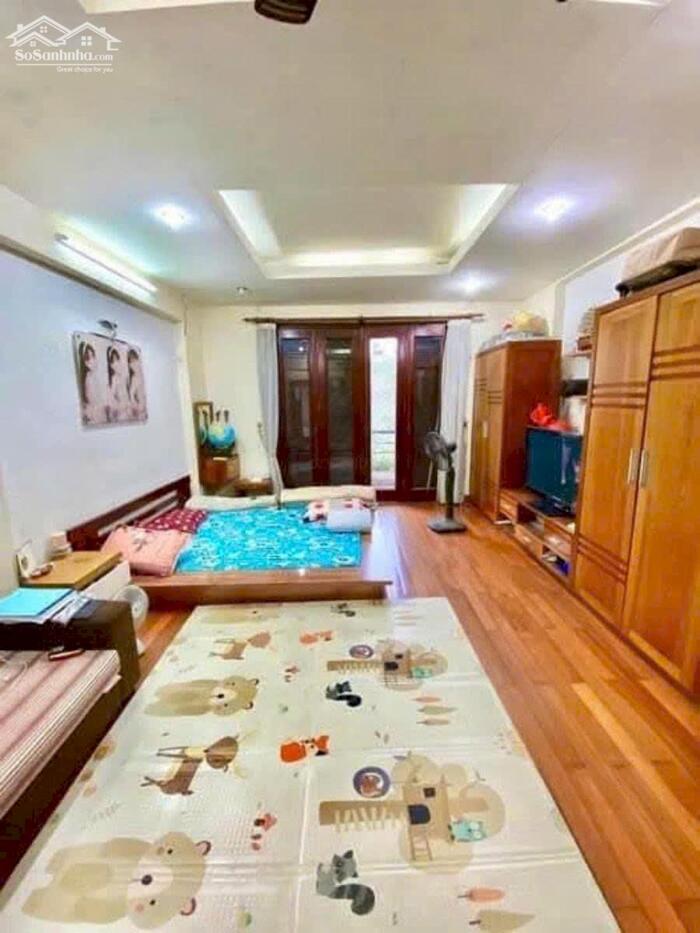 Hình ảnh Nhà Lô Góc Vũ Miên - Tầm Nhìn Hồ Tây Giá 29.2 Tỷ 5 Tầng MT 4.6M Vỉa Hè Ô TÔ Đỗ 2