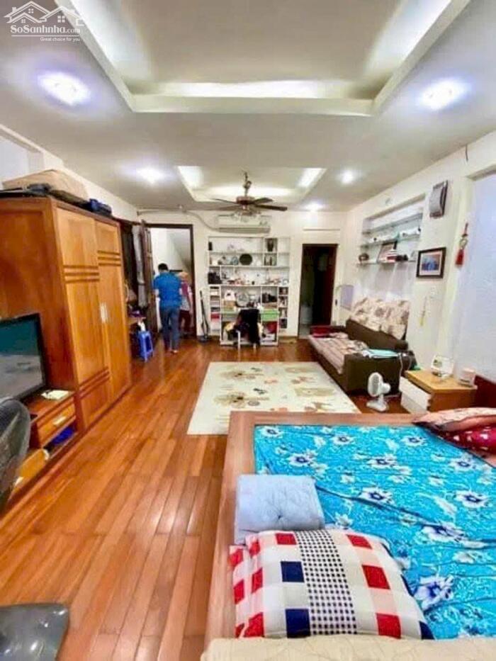 Hình ảnh Nhà Lô Góc Vũ Miên - Tầm Nhìn Hồ Tây Giá 29.2 Tỷ 5 Tầng MT 4.6M Vỉa Hè Ô TÔ Đỗ 6