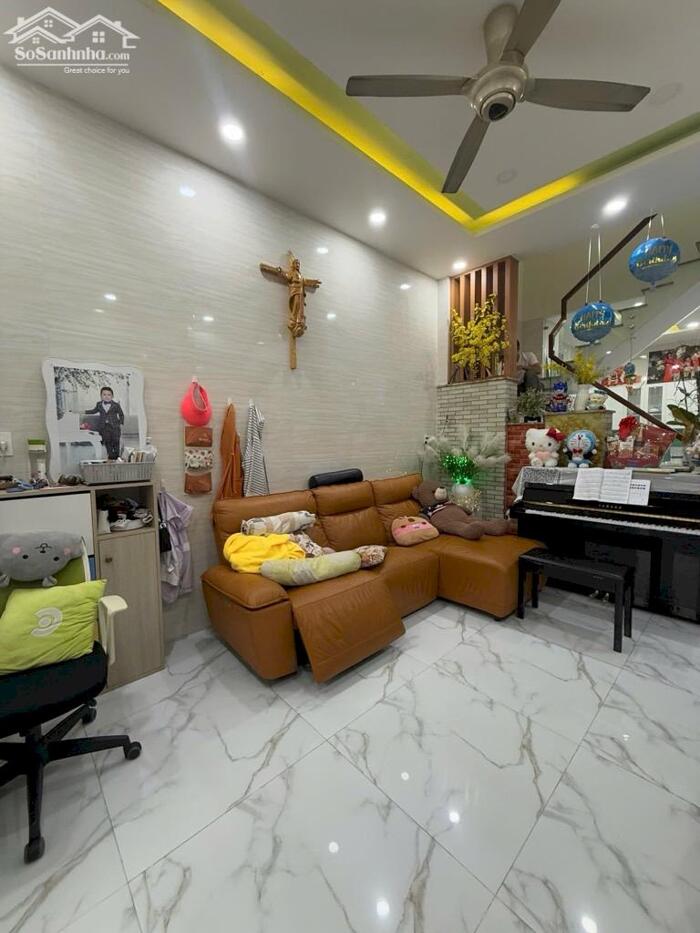 Hình ảnh Siêu phẩm! Nhà đẹp 4 tầng ngay Ngã Tư Bảy Hiền - P.11 Tân Bình - 4 x 15.5m (cn: 62m2) 1