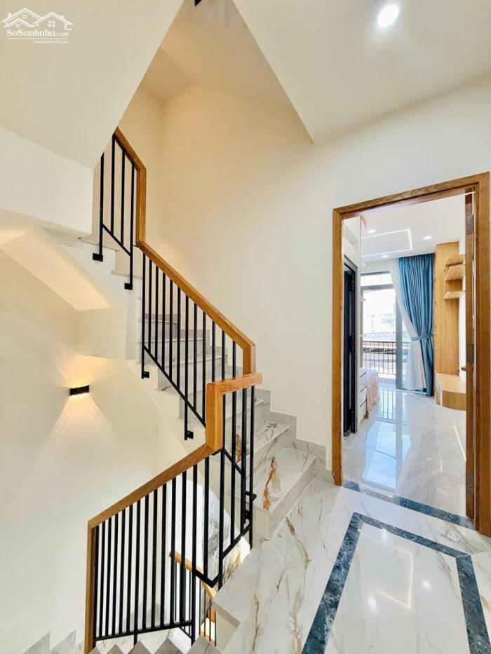 Hình ảnh GẤP BÁN – GIẢM SỐC 240 TRIỆU Chỉ còn 7.66 TỶ (TL nhẹ) – Nhà 5 tầng mới, FULL NỘI THẤT XỊN 9