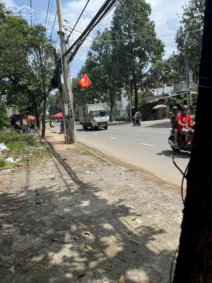 Hình ảnh Bán Nhà Xưởng Đất Sạch Không Quy Hoạch, Đang Cho Thuê 40Triệu/Tháng 0