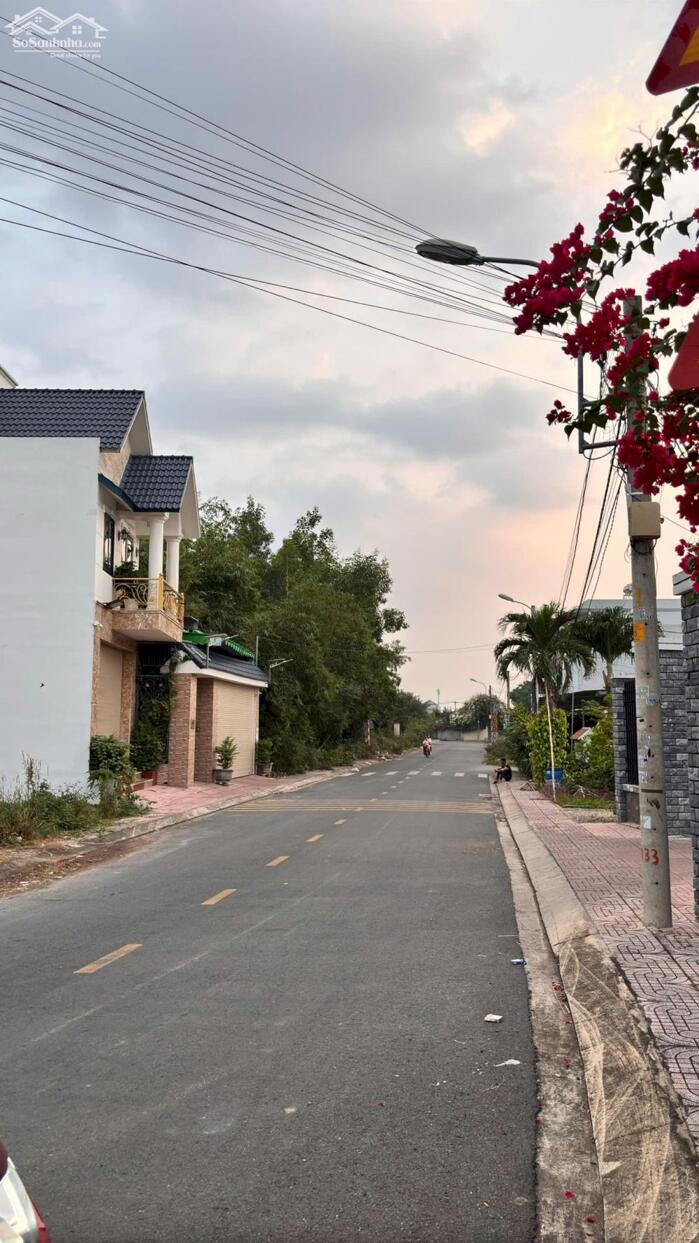 Hình ảnh đất thị trấn củ chi 155m2 góc 2 mặt tiền đường nhựa tỉnh lộ 8 bán lỗ 1tỷ 450triệu 1