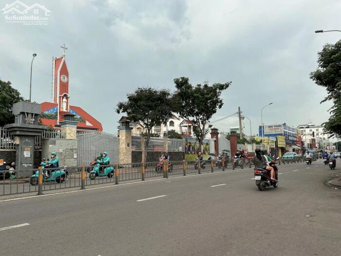 Hình ảnh Nhà mặt tiền đường 30m Lê Đức Thọ 151m2 ngang 5.1m 4 tầng BTCT ngay chợ KD đỉnh 21 tỷ. 1