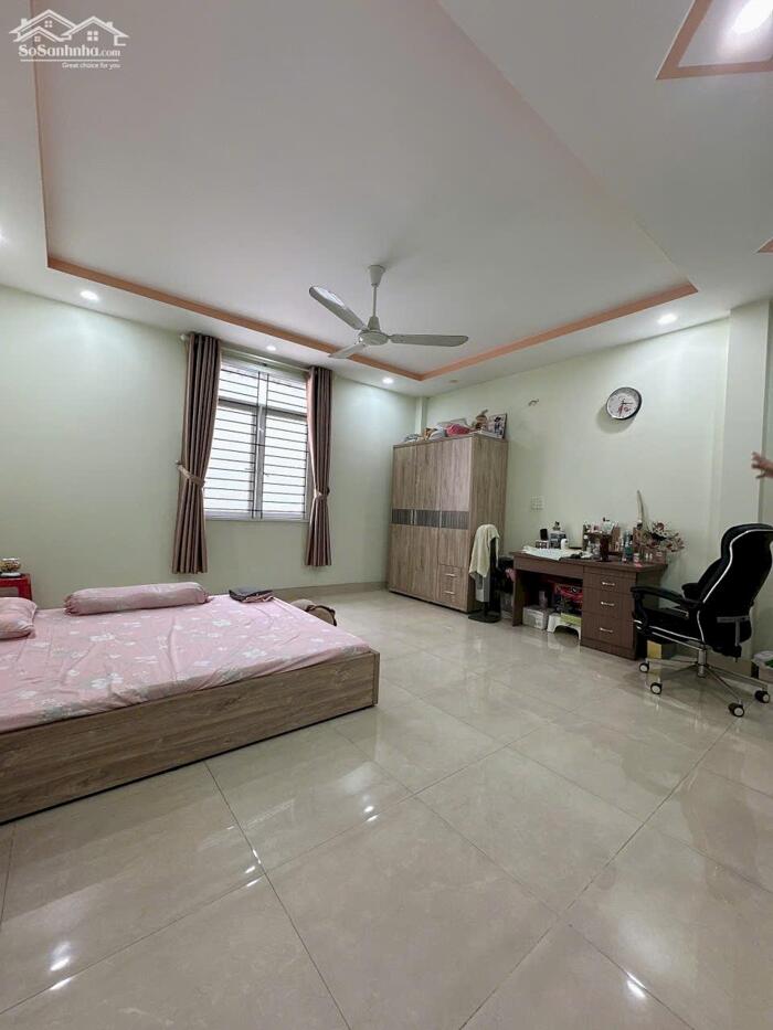 Hình ảnh Nhà mặt tiền đường 30m Lê Đức Thọ 151m2 ngang 5.1m 4 tầng BTCT ngay chợ KD đỉnh 21 tỷ. 4