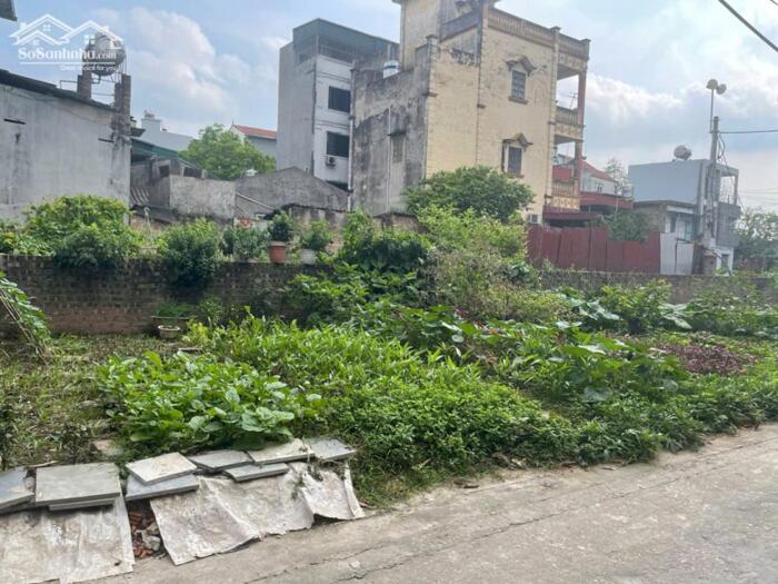 Hình ảnh Hàng hiếm giá rẻ 30m2 tổ 13 Thạch Bàn, khu dân cư yên tĩnh, ngõ nông, trước nhà thoáng, định cư đỉnh 2