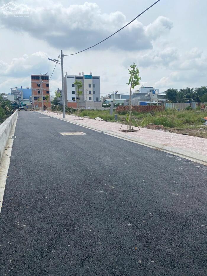 Hình ảnh CẦN BÁN GẤP LÔ ĐẤT THẠNH XUÂN 25-FULL THỔ CƯ- HẺM OTO RA VÀO THOẢI MÁI 2