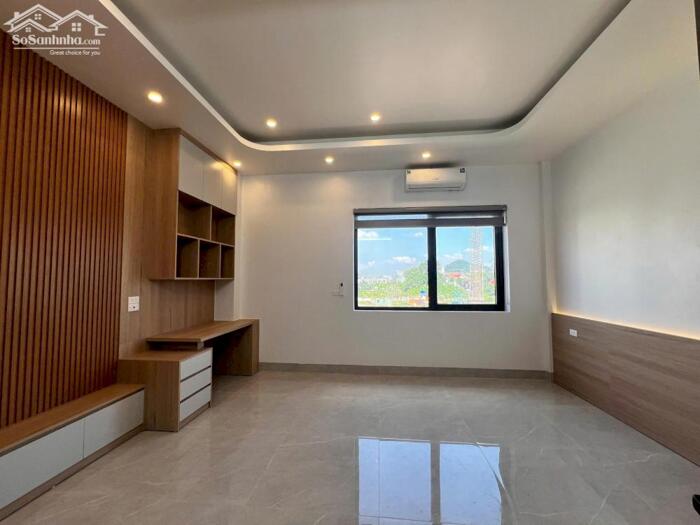 Hình ảnh Cho thuê nhà 4 tầng VCI SKY GARDEN- Khai quang - Vĩnh yên 3