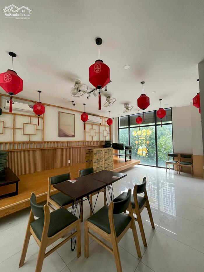 Hình ảnh Cần Sang Mặt Bằng Nhà Phố Vinhomes Grand Park Đầy Đủ Nội Thất Kinh Doanh 5