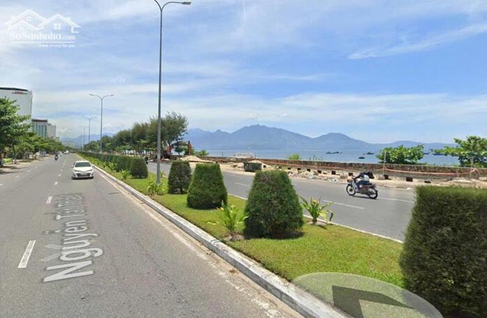 Hình ảnh Cần bán biệt thự 4 tầng view biển Nguyễn Tất Thành,P Thanh Khê. Đà Nẵng. 0
