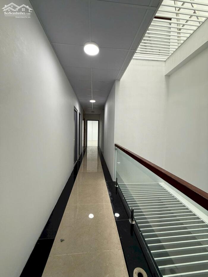 Hình ảnh Gía đầu tư Mặt Phố Đào Tấn 160M2x5 Tầng Thang Máy MT 6.5M 120 Tỷ 4