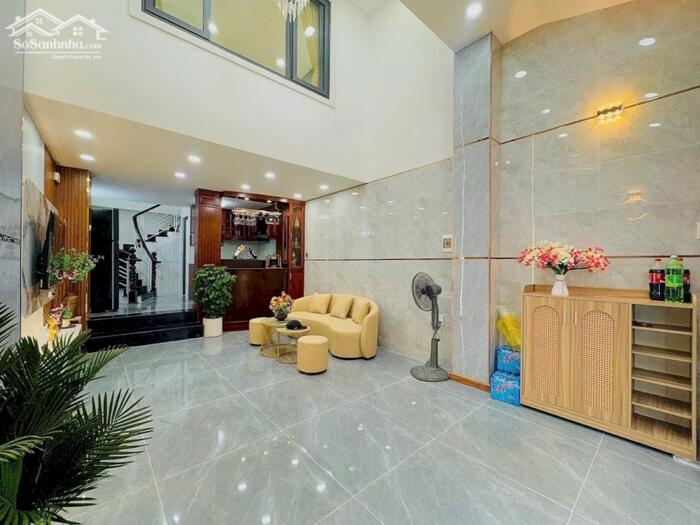 Hình ảnh HẺM XE HƠI - NHÀ ĐẸP CHUẨN CHÂU ÂU - TOÀN KHU CAO TẦNG - SỔ VUÔNG - GIÁ SIÊU TỐT Phạm Văn Chiêu, P14, Gò Vấp – Cách mặt tiền chỉ vài bước chân! 6