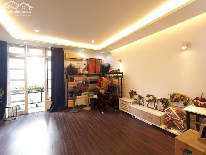 Hình ảnh Bán Nhà Mặt Phố Quận Ba Đình 60m2-5T 2MT TRƯỚC SAU 2 THOÁNG 42 Tỷ Phạm Hồng Thái 4