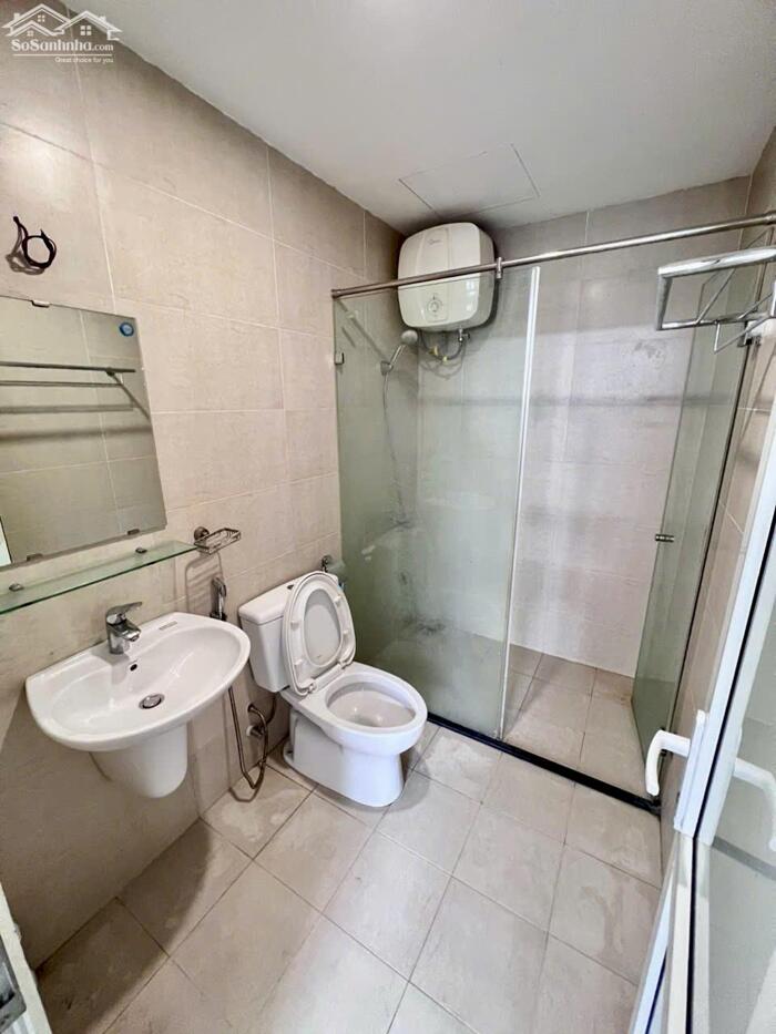 Hình ảnh cho thuê chung cư FLC 36 Phạm Hùng, 70m2, 2 phòng ngủ, đủ đồ 14 triệu 5