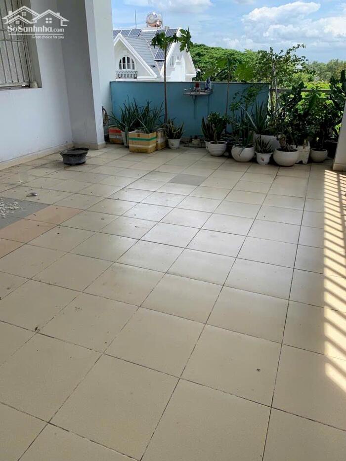 Hình ảnh 90m2 - Giá 16.5 tỷ - 4 tầng - 5PN - đường Số 8 KDC Ven Sông, Q7 4